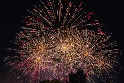 image du feu d'artifice de Monteux